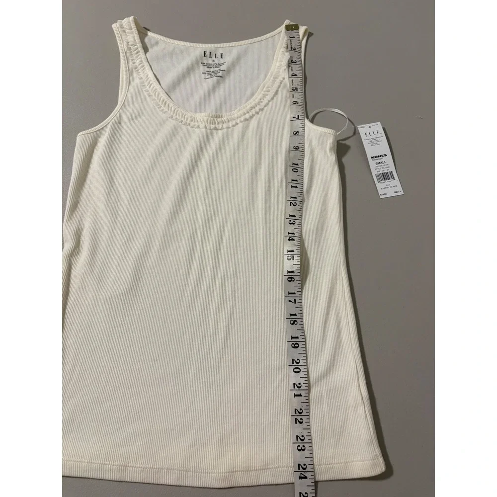 ELLE Cream Ribbed Tank‎ Top Ruffle Neck Sleeveless Basic Layering Top Small